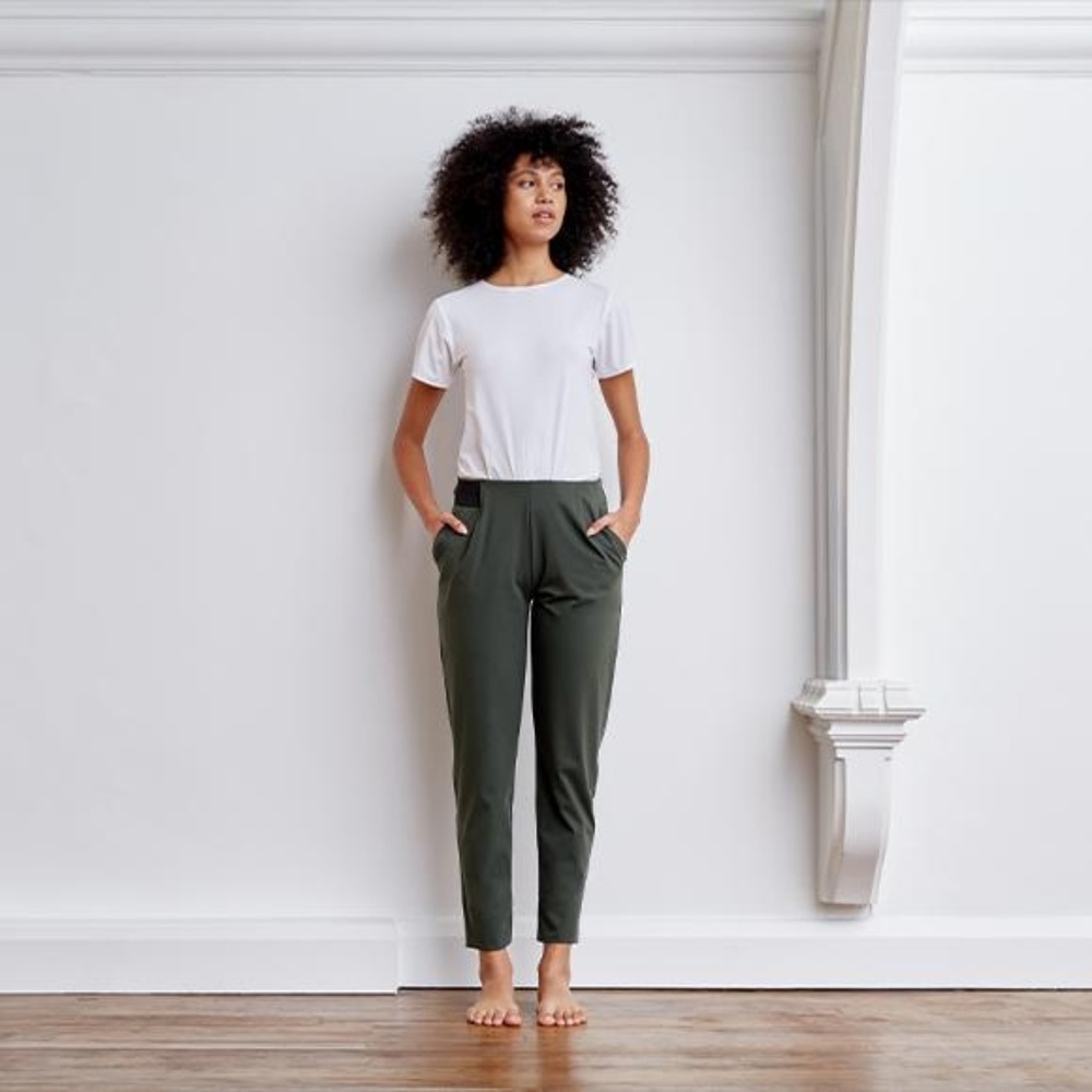 ADAY Turn it Up Pant in Moss Green